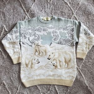 Simply Splendid 50% Wool Knit Crewneck Sweater With Animal Print Polar Bear